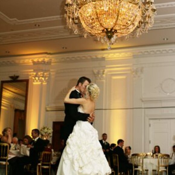 Vintage Monique Lhuillier Camelot Wedding Dress - Picture 3 of 3